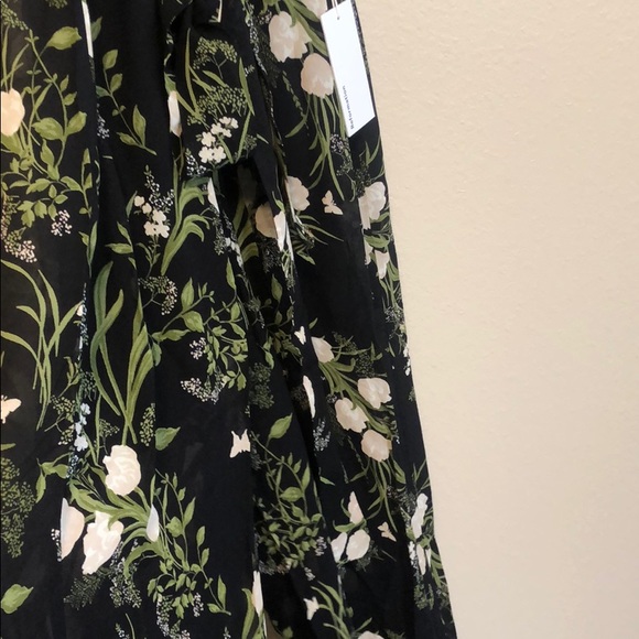NWT Reformation Lemongrass jumpsuit in Anastasia 2 - Picture 5 of 7